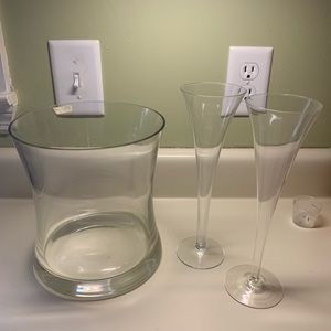 Glass ice bucket and two flutes